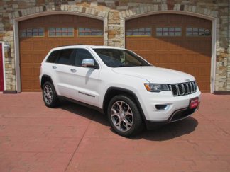 Used 2019 Jeep Grand Cherokee Limited image 1