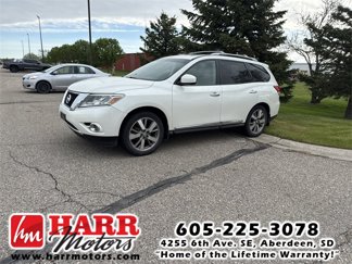 Used 2016 Nissan Pathfinder Platinum image 1