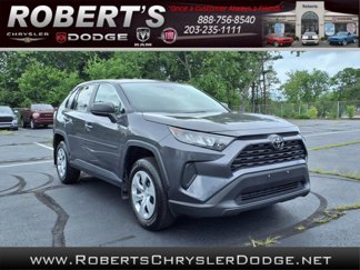 Used 2022 Toyota RAV4 LE image 1