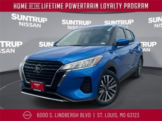 Used 2021 Nissan Kicks SV image 1