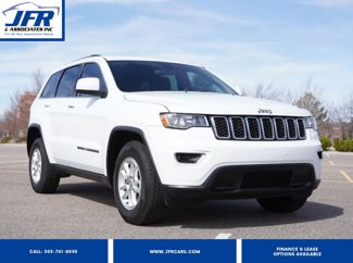 Used 2018 Jeep Grand Cherokee Laredo image 1
