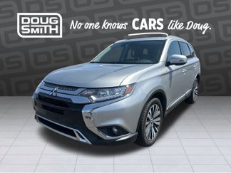 Used 2020 Mitsubishi Outlander AWD image 1