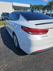 Used 2018 Kia Optima S w/ Panoramic Sunroof Package image 1