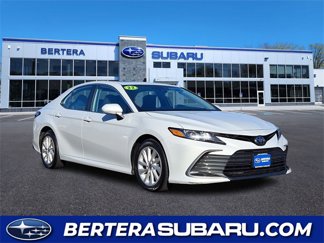 Used 2022 Toyota Camry LE image 1