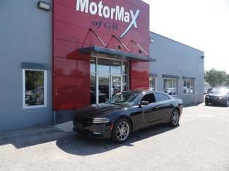 Used 2017 Dodge Charger SXT w/ AWD Plus Group image 1