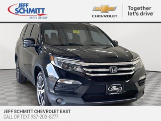 Used 2016 Honda Pilot Touring image 1