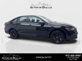 Used 2024 Volkswagen Jetta SE w/ Panoramic Sunroof Package image 1