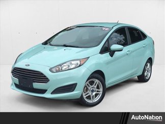 Used 2019 Ford Fiesta SE image 1