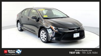 Certified 2022 Toyota Corolla LE image 1