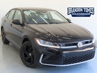 New 2025 Volkswagen Jetta SE image 1