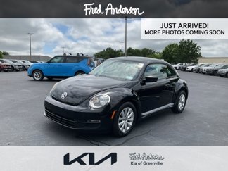 Used 2016 Volkswagen Beetle 1.8T S image 1