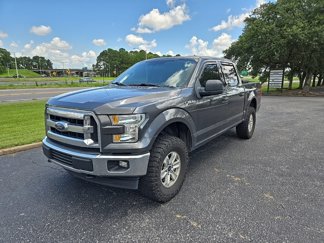 Used 2017 Ford F150 XLT image 1