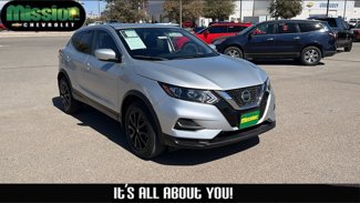 Used 2022 Nissan Rogue Sport S image 1