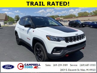 Used 2024 Jeep Compass Trailhawk image 1