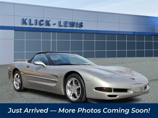 Used 2002 Chevrolet Corvette Convertible w/ Preferred Equipment Group2 image 1