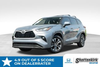 Used 2020 Toyota Highlander XLE image 1