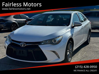 Used 2015 Toyota Camry SE w/ Moonroof Package image 1