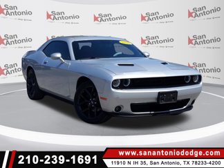 Used 2020 Dodge Challenger SXT w/ Blacktop Package image 1