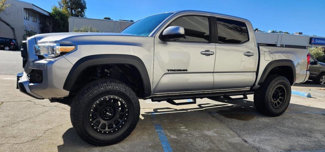 Used 2019 Toyota Tacoma TRD Off-Road w/ Technology Package image 1