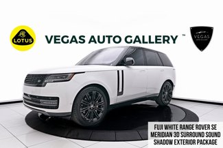 Used 2022 Land Rover Range Rover SE image 1