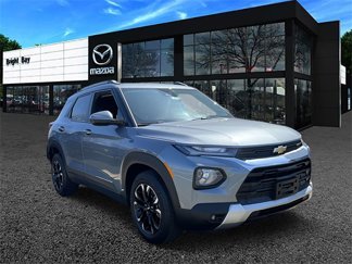 Used 2022 Chevrolet TrailBlazer LT w/ Convenience Package image 1