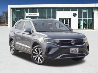 New 2024 Volkswagen Taos SE image 1