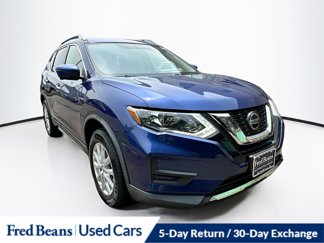 Used 2018 Nissan Rogue SV w/ Premium Package image 1