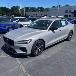 Used 2024 Volvo S60 B5 Plus image 1