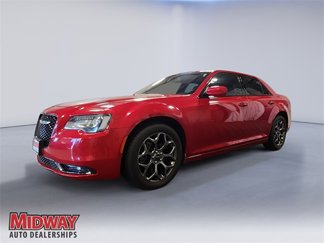 Used 2017 Chrysler 300 S image 1