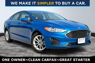 Used 2020 Ford Fusion SE image 1