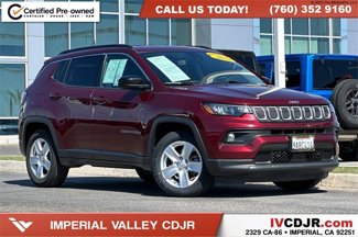Certified 2022 Jeep Compass Latitude image 1