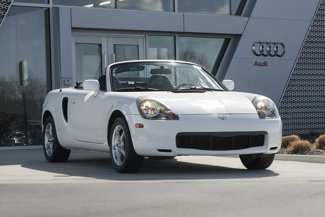 Used 2001 Toyota MR2 image 1
