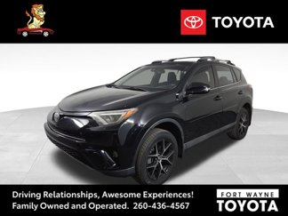 Used 2017 Toyota RAV4 SE image 1