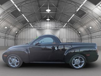 Used 2005 Chevrolet SSR image 1