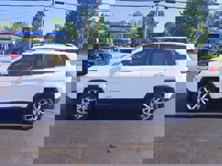 Used 2018 Jeep Cherokee Limited image 1