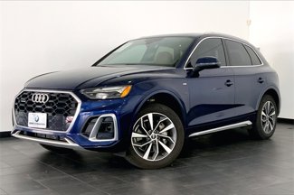 Used 2022 Audi Q5 2.0T Premium w/ Convenience Package image 1