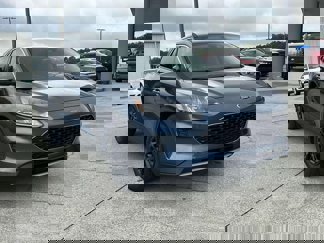 Used 2020 Ford Escape SE image 1