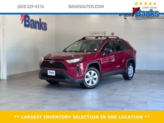 Used 2019 Toyota RAV4 LE image 1
