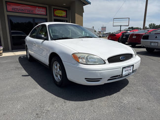 Used 2006 Ford Taurus SE image 1