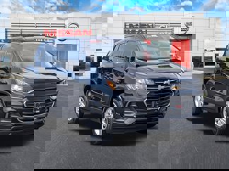 Used 2022 Chevrolet Trax LS w/ Tint and Cruise Package image 1