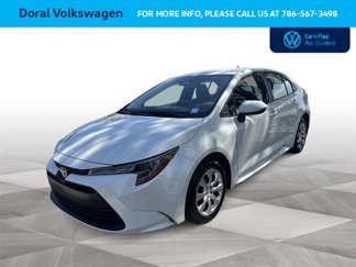 Used 2025 Toyota Corolla LE image 1