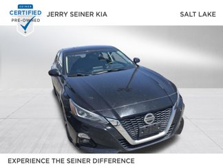 Used 2019 Nissan Altima 2.5 SV image 1