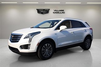 Used 2018 Cadillac XT5 Luxury w/ Driver Awareness Package image 1