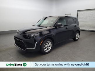 Used 2023 Kia Soul LX w/ LX Technology Package image 1