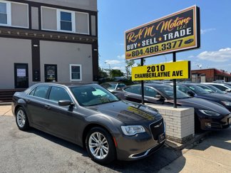 Used 2016 Chrysler 300 Limited image 1