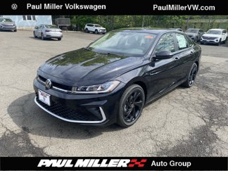 New 2025 Volkswagen Jetta SE image 1