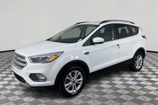 Used 2018 Ford Escape SE image 1