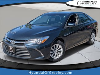 Used 2016 Toyota Camry LE image 1