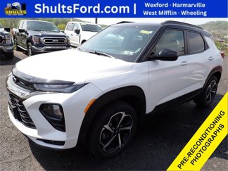 Used 2022 Chevrolet TrailBlazer RS w/ Convenience Package image 1