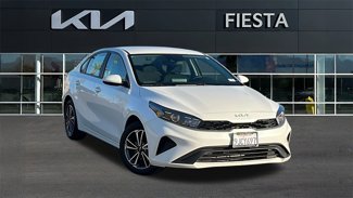 Used 2023 Kia Forte LXS image 1